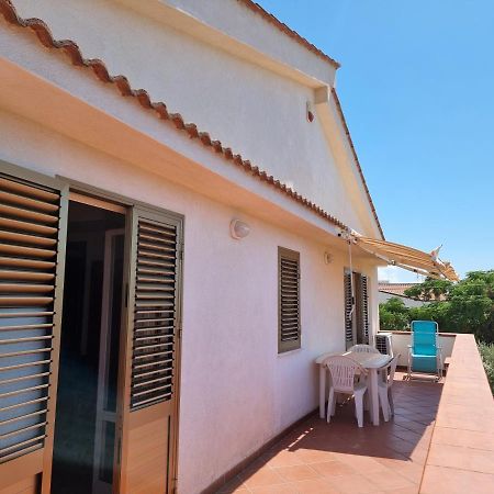 טראפטו Villa Flora - With Sea View, 2 Minutes Walk To Beach מראה חיצוני תמונה