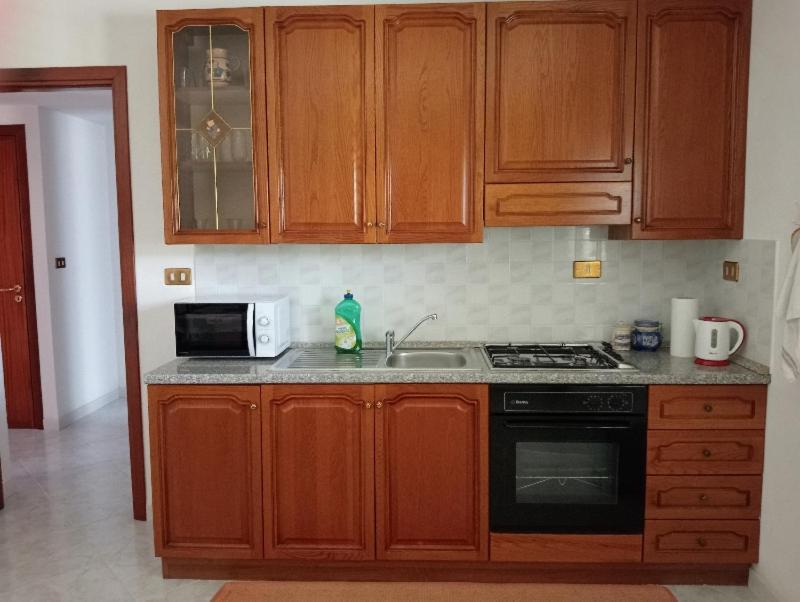 טראפטו Villa Flora - With Sea View, 2 Minutes Walk To Beach מראה חיצוני תמונה