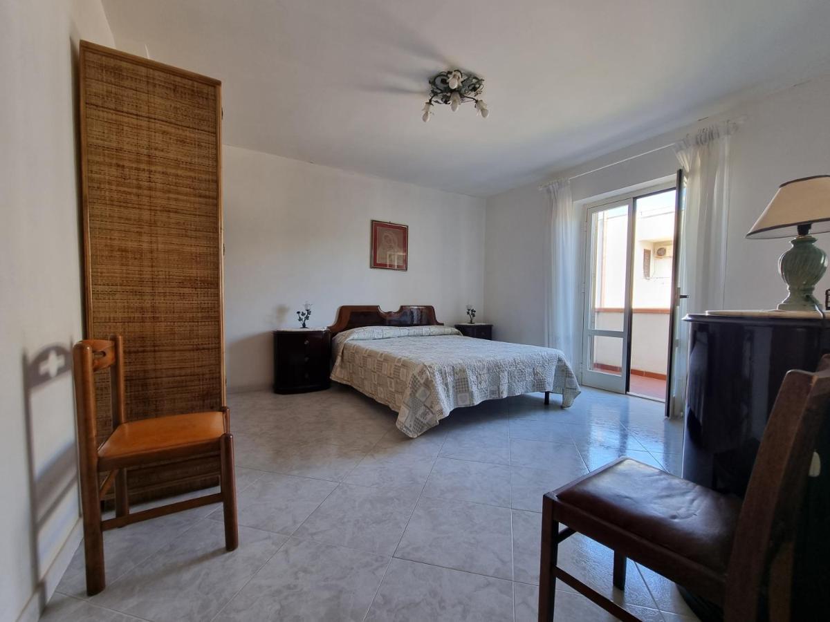 טראפטו Villa Flora - With Sea View, 2 Minutes Walk To Beach מראה חיצוני תמונה